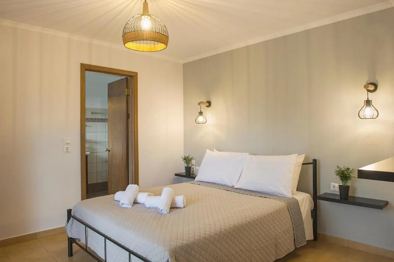 Garbis Garden View Apartment Valsamata Greece